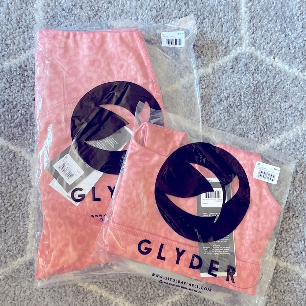 Glyder (1) M Sultry Legging (1) M Splendid Bra